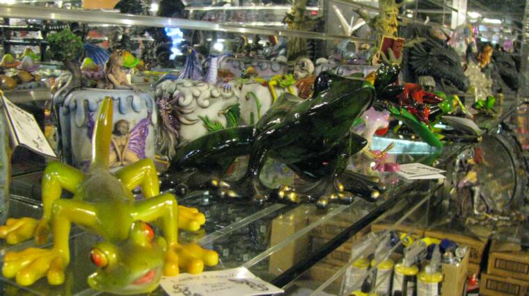 gifts and collectables