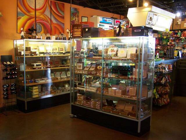Fine Cigars and Humidors at Puff n Stuff